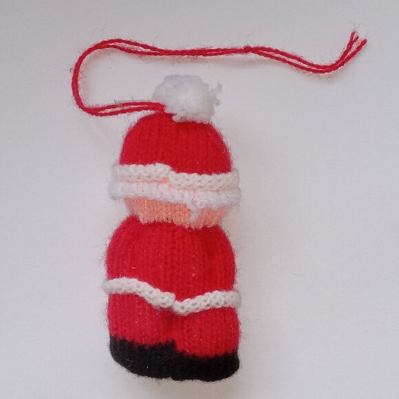 ๐ฏ 10 for $12 / Vintage Crocheted Santa Claus Christmas Tree Ornament - Picture 6 of 6